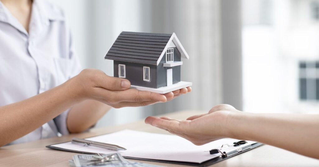 home-insurance-decorative-image