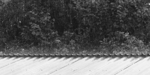 How Do Metal Roofs Perform in Hailstorms 1